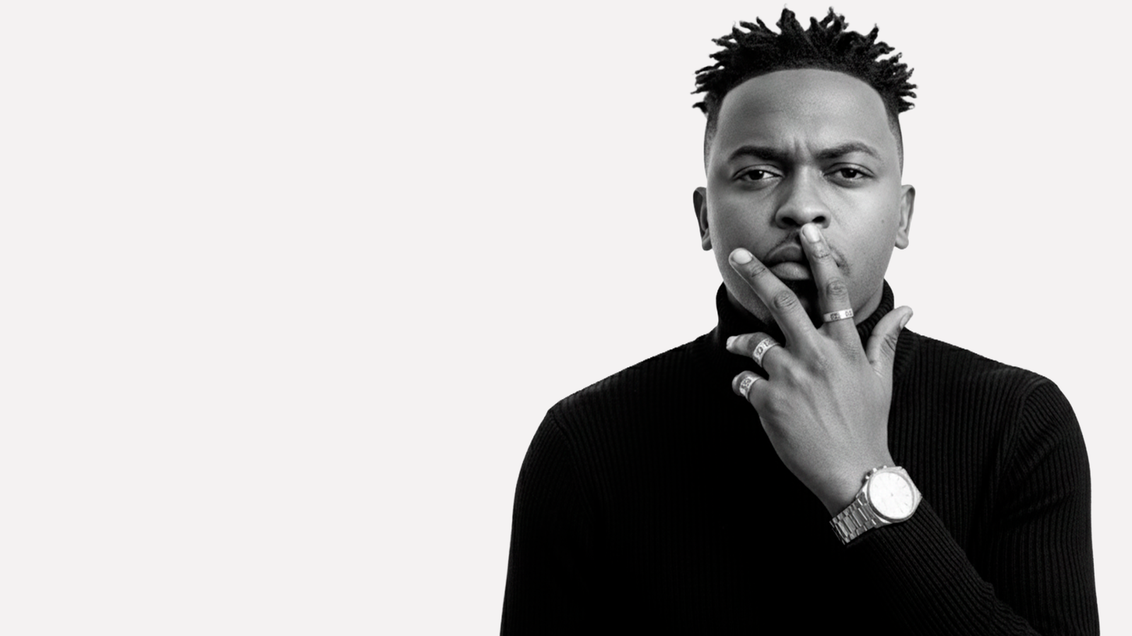 Yves Nsimba - Graphiste, Développeur Full-Stack et Photographe professionnel à Kinshasa